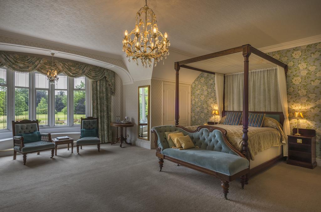 Petwood Hotel Вудхолл Спа Экстерьер фото