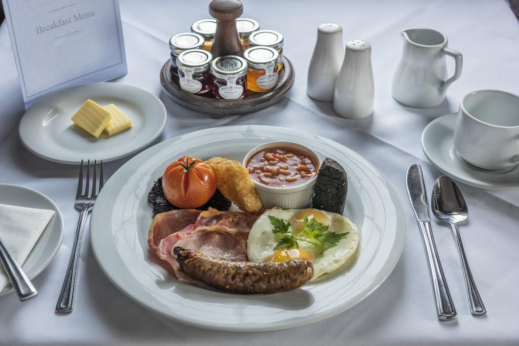 Petwood Hotel Вудхолл Спа Экстерьер фото